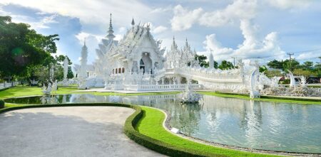 Chiang Rai white temple thailand